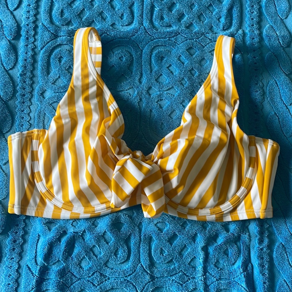 Gabifresh X Swimsuits for all underwire striped bikini top 16E/F